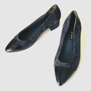 Paul Green Navy Suede Black Patent Cap Block Heel Pumps US size 7.5 Preppy